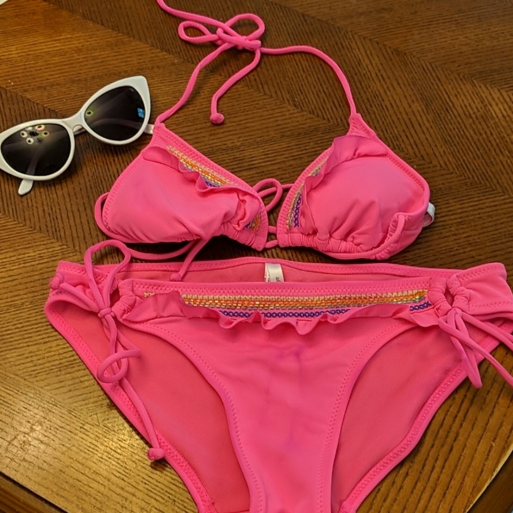 Aeropostale String Bikini